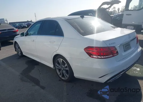 2016 Mercedes-Benz E 350 z USA, uszkodzony, nr VIN WDDHF5KBXGB197003